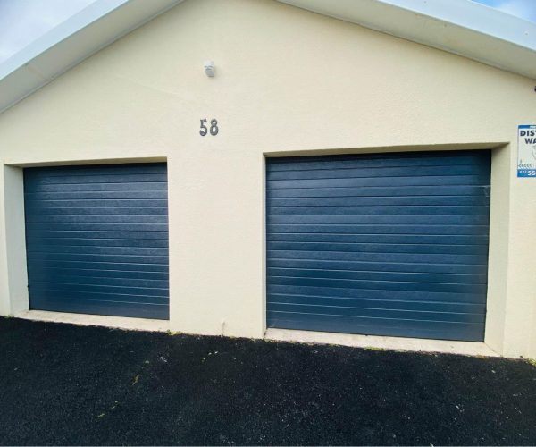 garage door210